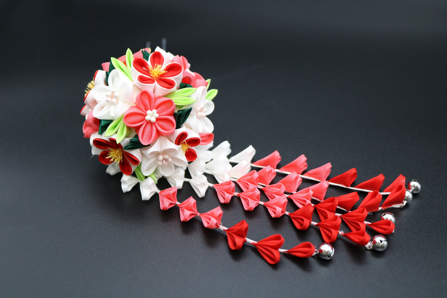 花てまりのかんざし / Flower Temari Kanzashi (hairpin)